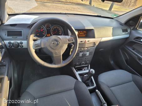 Opel Astra H 2006 1.  6 16v  2006