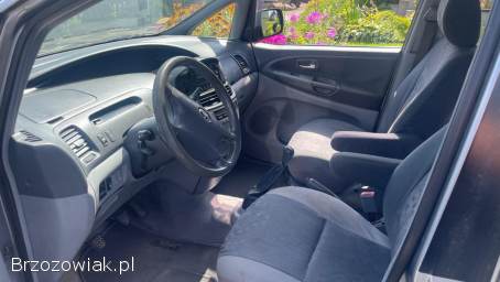 Toyota Previa 2003
