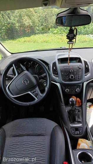 Opel Zafira C 2012