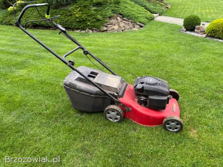 Kosiarka spalinowa z napędem