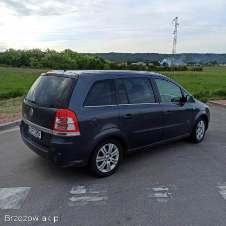 Opel Zafira 7 osobowy 2011