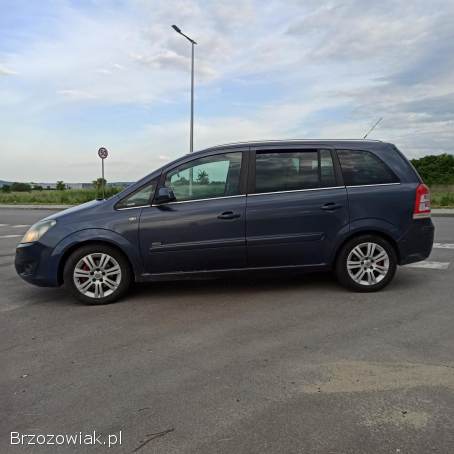 Opel Zafira 7 osobowy 2011
