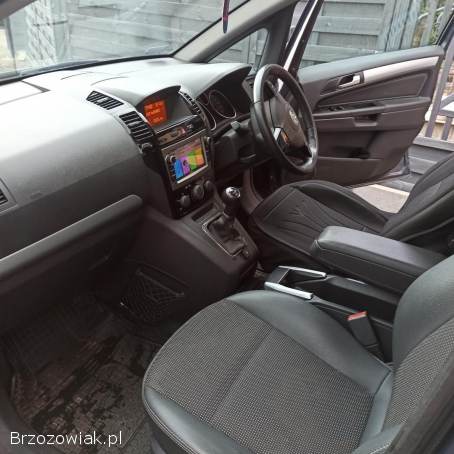 Opel Zafira 7 osobowy 2011