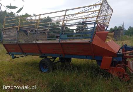 Przyczepa samozbierajaca