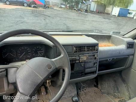 Volkswagen Transporter T4 1.  9D 68km 95r Vat-1