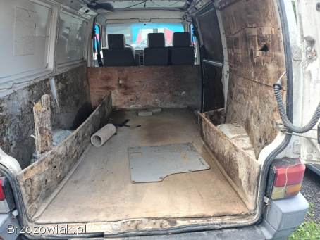 Volkswagen Transporter T4 1.  9D 68km 95r Vat-1