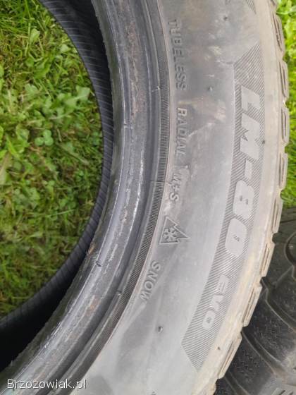 Sprzedam opony zimowe 235 x 55 r 17
