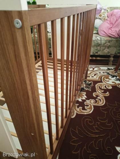 Sprzedam łóżeczko dziecięce z materacem