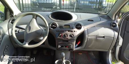 Toyota Yaris 1999