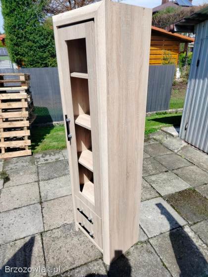 Sprzedam szafkę na książki