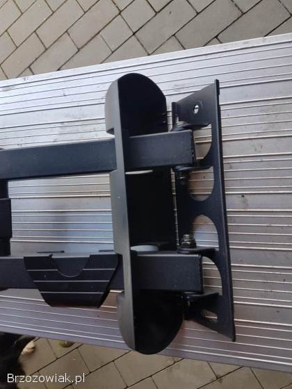 Uchwyty na telewizor