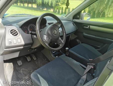 Suzuki Swift 1.  3 2010