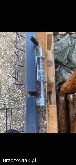 Solidna brama panelowa