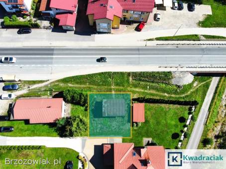 Inwestycja w sercu Beska -  lokal z działką