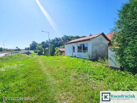 Inwestycja w sercu Beska -  lokal z działką