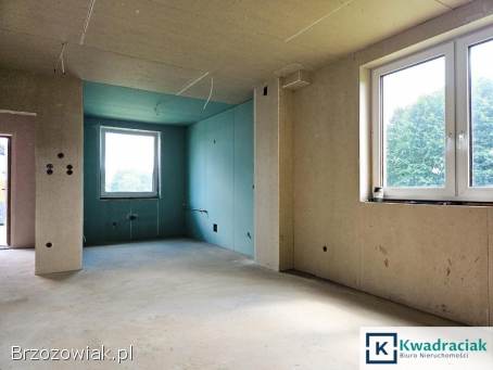 Cztery domy w zabudowie szeregowej!  Ustrobna koło Krosna!