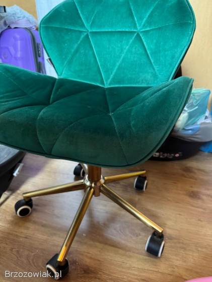 Fotel obrotowy welurowy