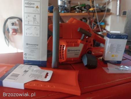 Piła Huskwarna 353 produkcji Szwecja