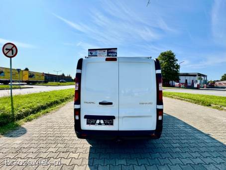 Renault Trafic Na sprzedaż Renault TrafIc 2.  0 dCi 6 osobowy.