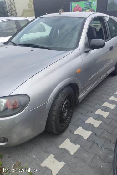 Nissan Almera 2002