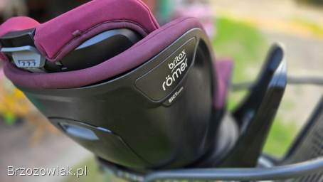 Fotelik BRITAX ROMER M I-SIZE SICT Inside,  burgund,  baza,  super stan!