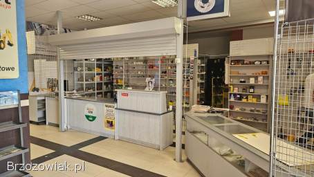 Wynajmę lokal handlowo-usługowy -  świetna lokalizacja,  duży parking!