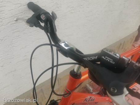 Rower trekingowy turystyczny KTM