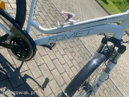 Sprzedam rower trekkingowy gazela 4