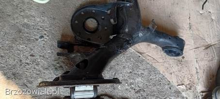 Sprzedam belka zawieszenia tył Yaris 2