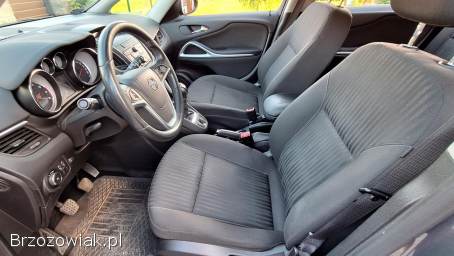 Opel Zafira Tourer 2016