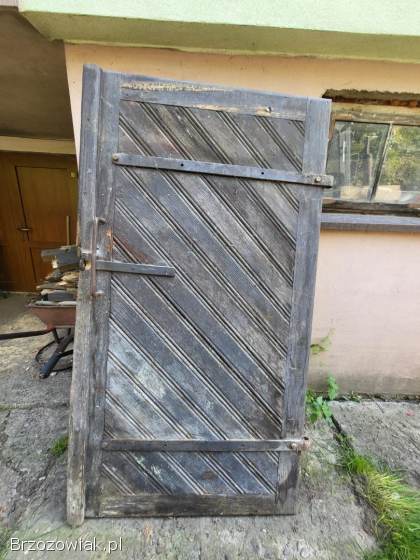 Drzwi drewniane stare