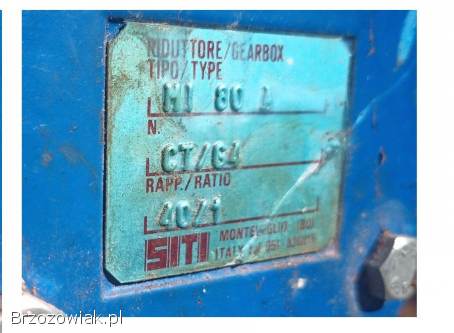 Przekładnia kątowa 34 obr/min z silnikiem reduktor motoreduktor 1,  1kW 34 obr/min