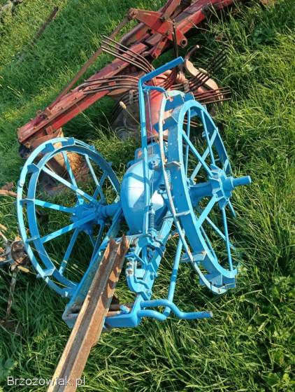 Kopaczka do ziemniaków Ursus C330 / C360 Konna Władimirec T25