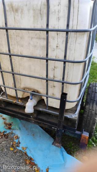 Mauzer 1000l na kołach z zaczepem do ciągnika