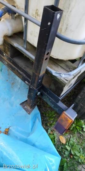 Mauzer 1000l na kołach z zaczepem do ciągnika