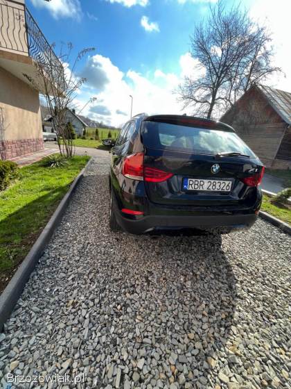 BMW X1 1.  8sdrive  2013