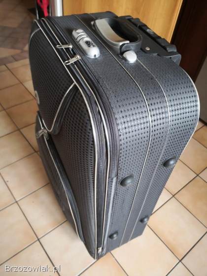 Sprzedam dużą walizkę turystyczną