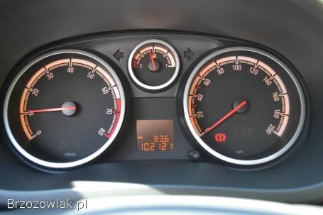 Opel Corsa D 2011
