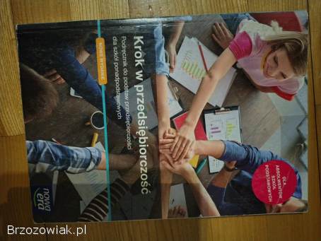 Sprzedam podręczniki do szkoły średniej klasy 1,  2,  3