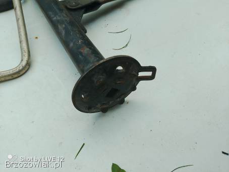 Podnośnik z kluczem do bmw