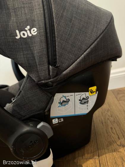 Fotelik z bazą samochodową