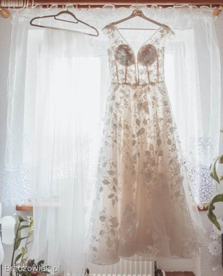 Romantyczna suknia ślubna