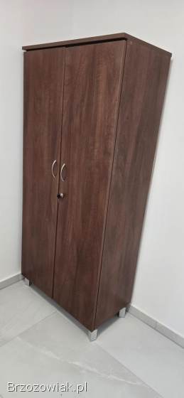 Szafa na klucz.  Idealna na dokumenty