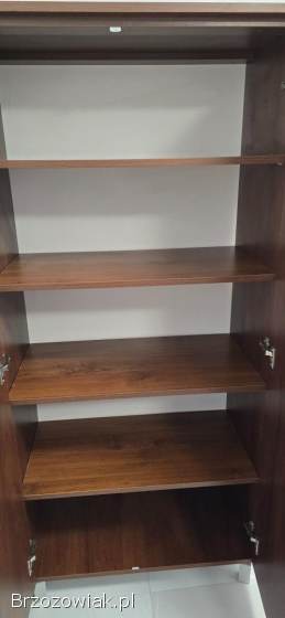 Szafa na klucz.  Idealna na dokumenty