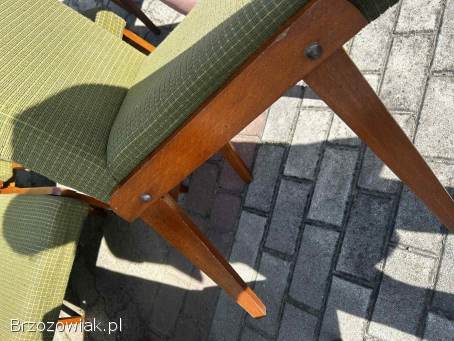 Krzesła z PRL -  do renowacji