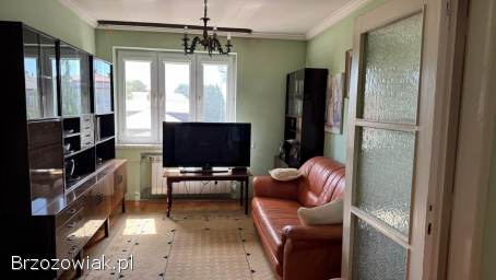 DUŻY DOM W CENTRUM KROSNA