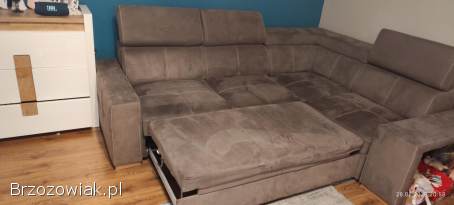 Rozkładana sofa narożna