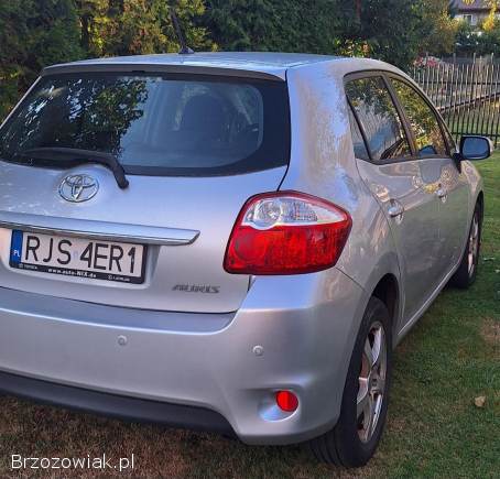 Toyota Auris 2011