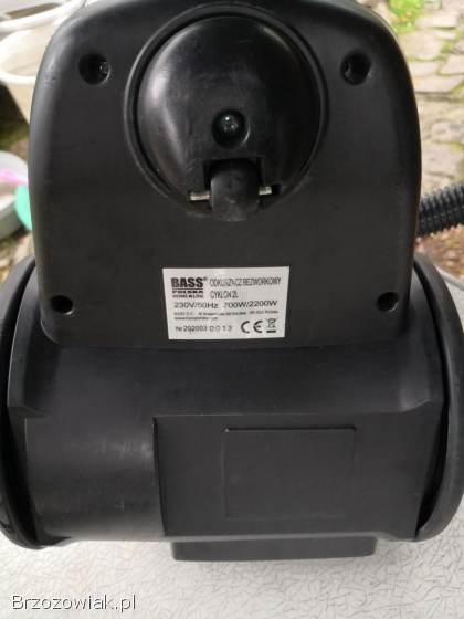 Sprzedam kompaktowy odkurzacz