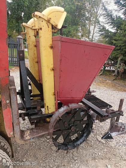 Sadzarka do Ziemniakow Akpil